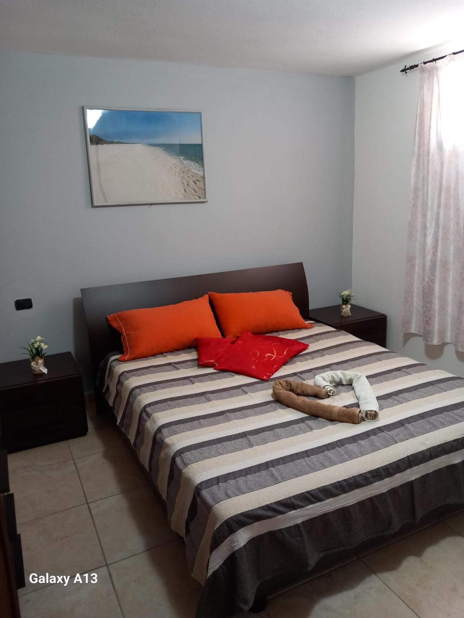Casa Con Bella Vista Apartment Синискола Екстериор снимка