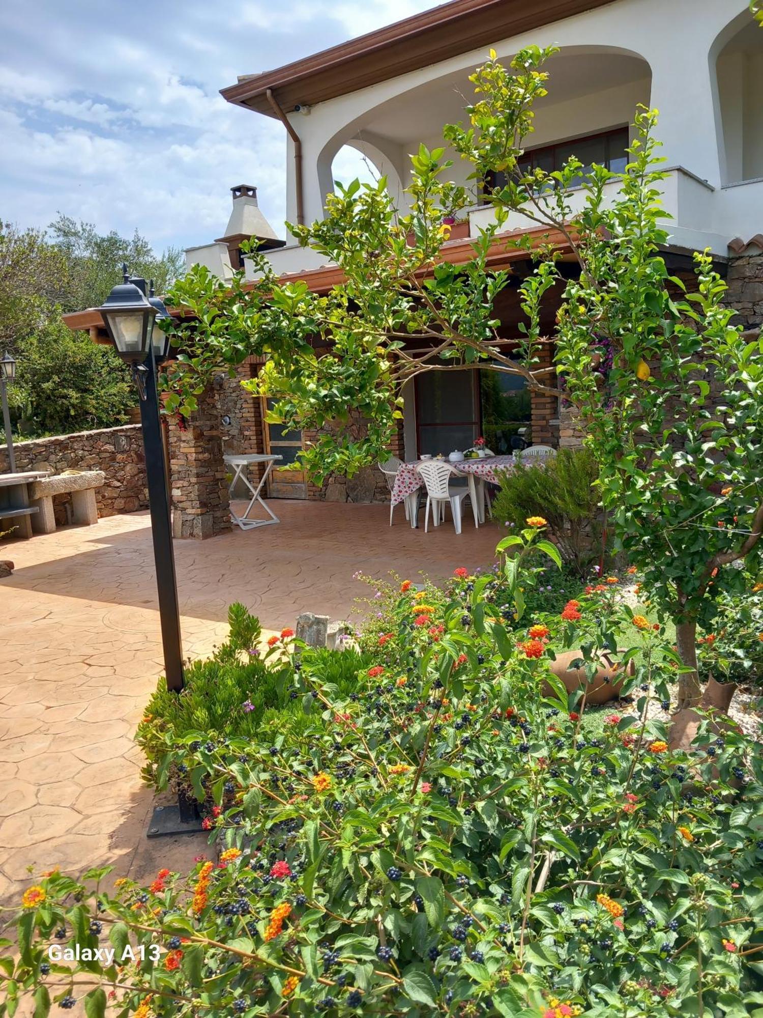 Casa Con Bella Vista Apartment Синискола Екстериор снимка